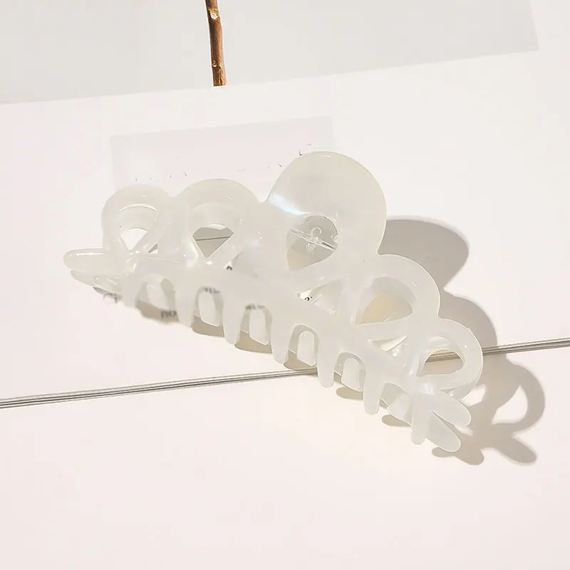 

Plastic Crown Shape Hair Grab Clamp Acetate Hair Clip Geometric Barrette Ponytail Hairpins Large Hair Claw Girl Hair Accessories