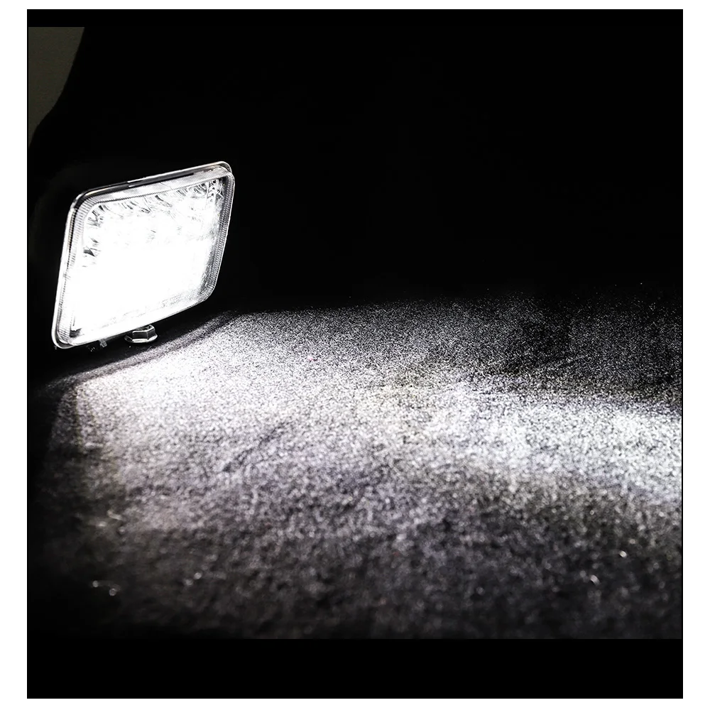 

With Mounting Bracket Work Light Waterproof LED Truck Trailer 78W Spot Lamp