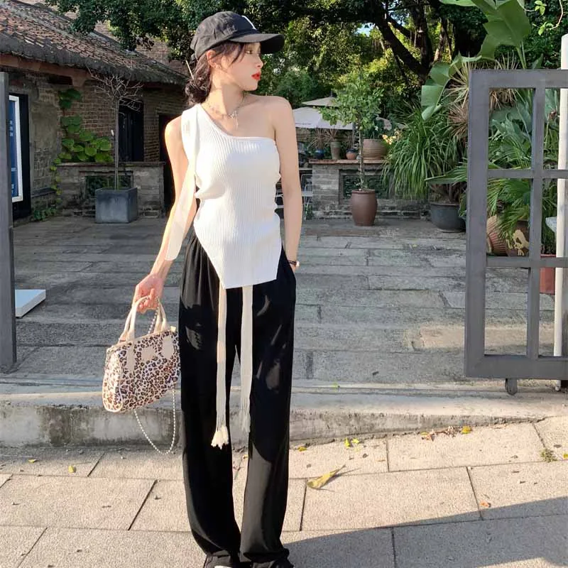 

T Shirt for Women Y2k Aesthetic Clothes New Arrival Summer Korean Fashion Clothing Off Shoulder Asymmetrical Skew Collar Solid