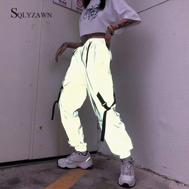 

Hip Hop Reflective Trousers Buckle Button Patchwork Pocket Pants Men and Women Drawstring High-waisted Casual Loose Sweatpants