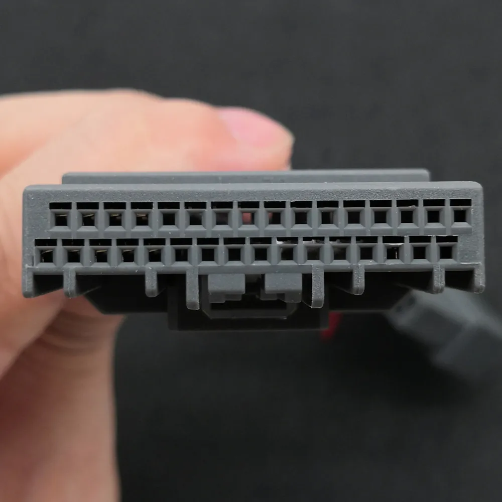 YIFOUM 32Pin оригинальный видеовход переключатель обратной камеры RCA адаптер кабель
