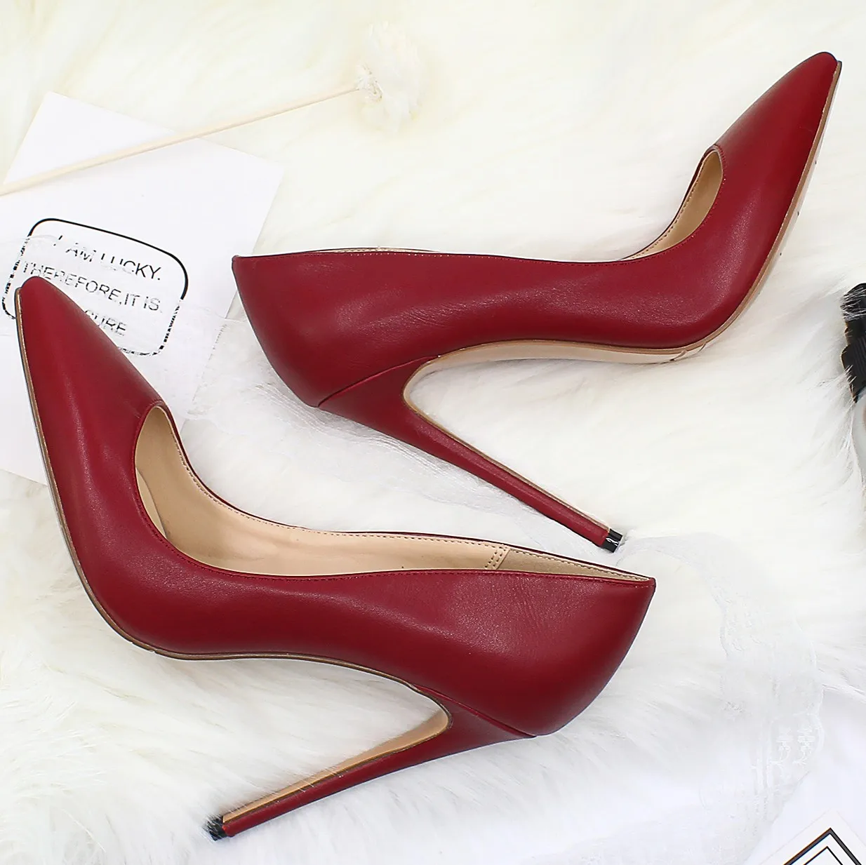 Sapatos Feminino Новинка Пикантные туфли лодочки на тонком каблуке Женские красные
