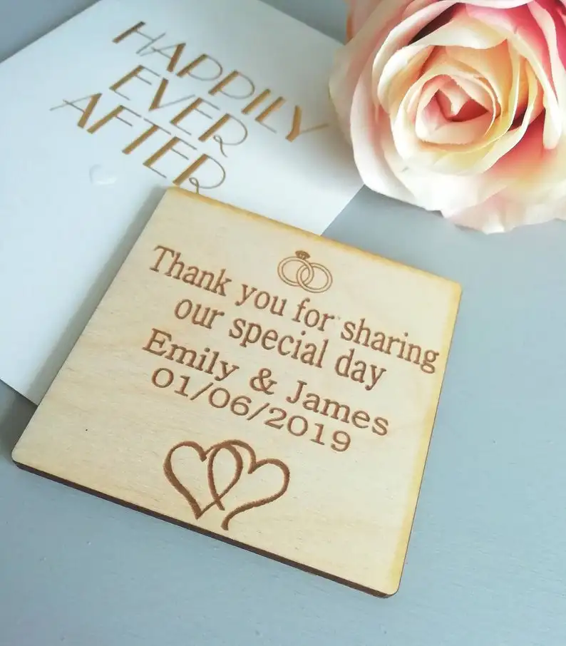 

Creative and personalized wooden 80 mm carved personalized wooden sign coaster wedding gift wedding date with magnet