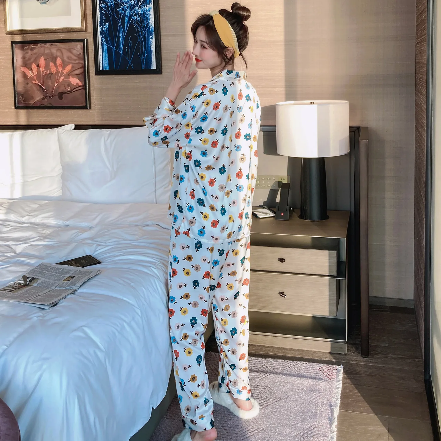 Women Sleepwear Sexy Sleepwear Snow and ice silk Pajama Set Spring Nighty Lapel Imitated Silk Fabric Plus Size Loose Version