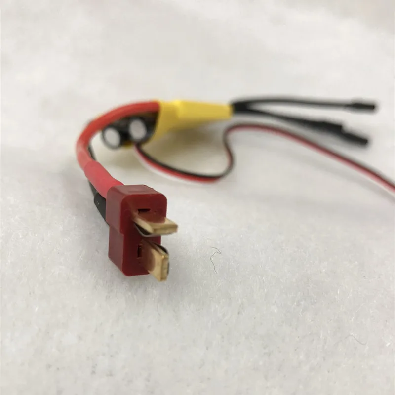 rc quadcopterсамолет с неподвижным кры