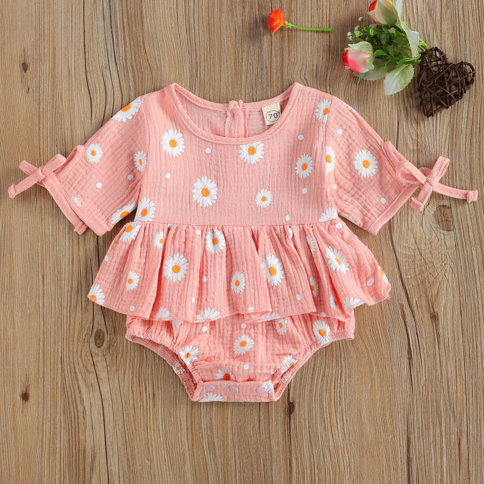 

Повседневный комбинезон для новорожденных девочек, Свободный комбинезон с круглым вырезом, короткими рукавами и оборками, с мультяшным при...