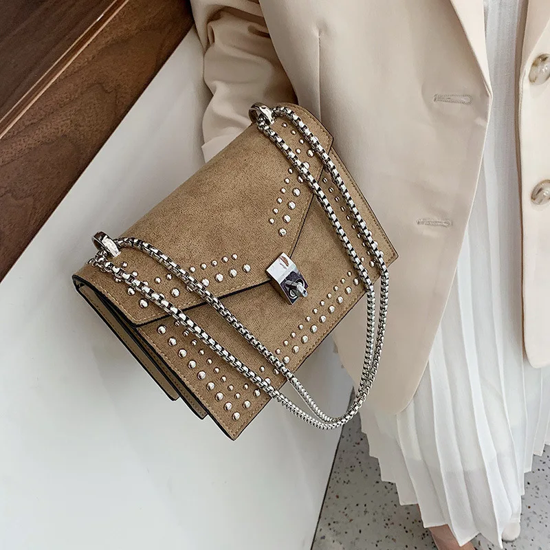 

Scrub Leather Brand Designer Shoulder Simple Bags For Women 2020 Chain Rivet Luxury Crossbody Bag Female Fashion Small Handbags