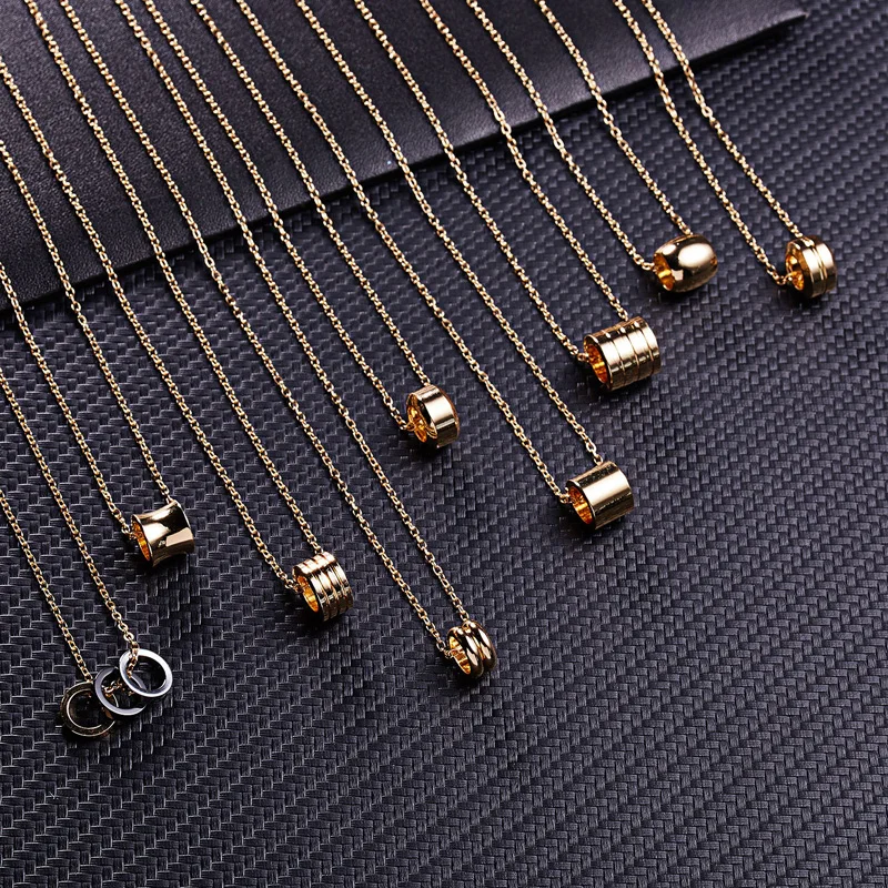 

YUNAO Jewelry New Paper Card Geometric Circle Hollow Necklace New Tide Necklace Circle Necklace High Quality Hot Sale Jewelry