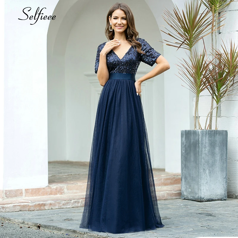 Элегантное темно синее Макси платье трапециевидной формы с двойным v образным