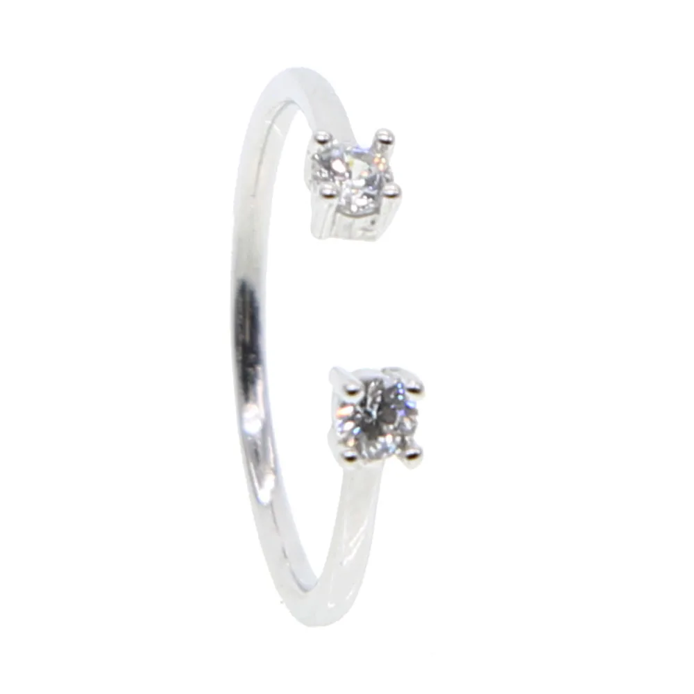 Простой дизайн 100% 925 стерлингового серебра деликатный переключатель C двойным Cz