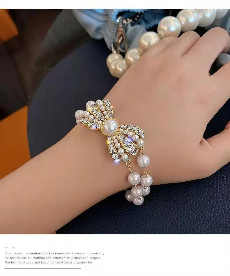 

Luxury Pearl Necklace Female Collarbone Chain Temperament 2021 New Sweater Chain Web Celebrity Contracted Choker Chain