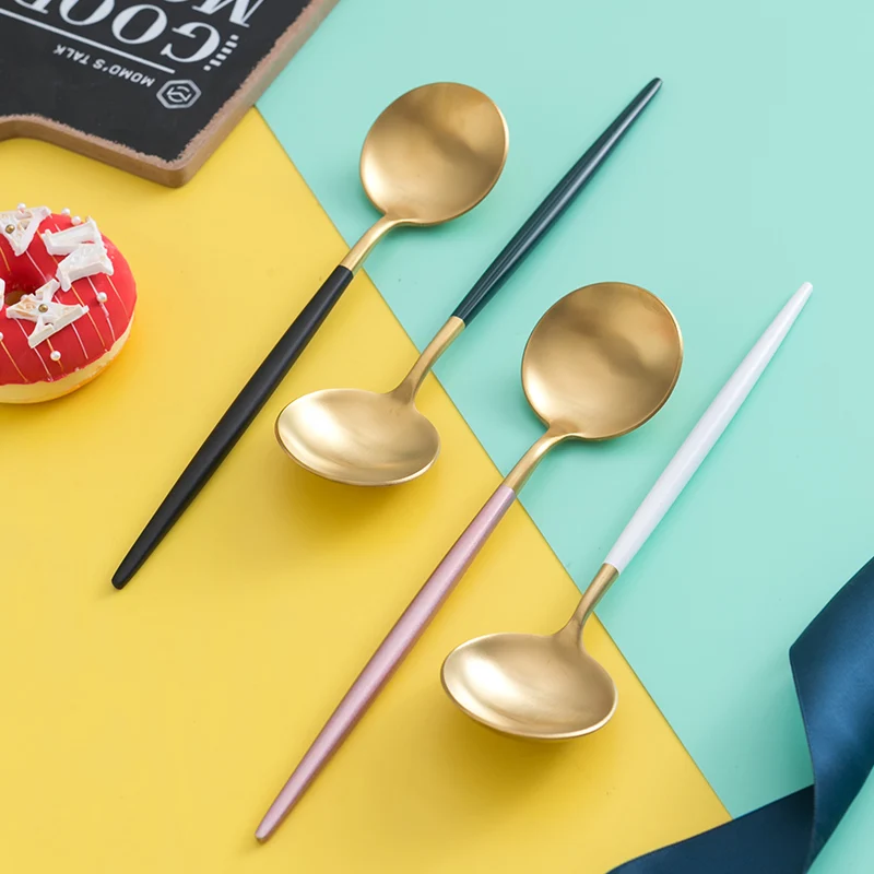 

Rose Gold Chinese Japanese Chopsticks Stainless Steel Dinnerware Set Hot Sale Sushi Chopsticks