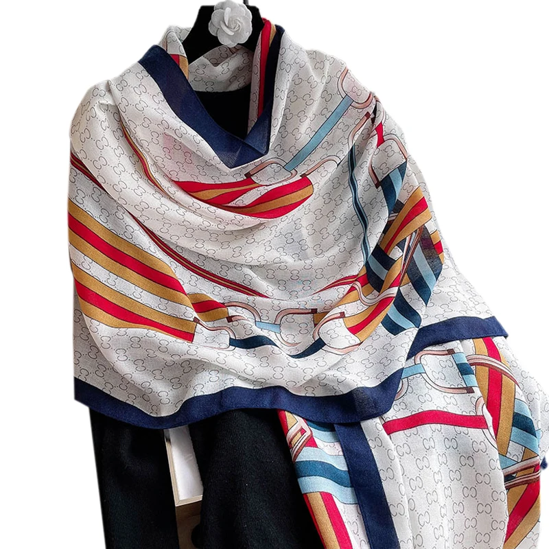 

Send Free Buckle Designer Scarf Women Luxury Fashion Chain Bandana Pareo Beach Women's Scarf Winter Warm Neckerchief Shawls Gift