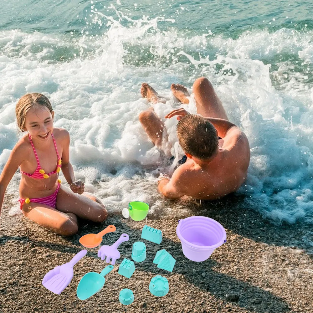 

12 Pcs 1 Set Creative Water Set Children Beach Toys Practical Sand Molds