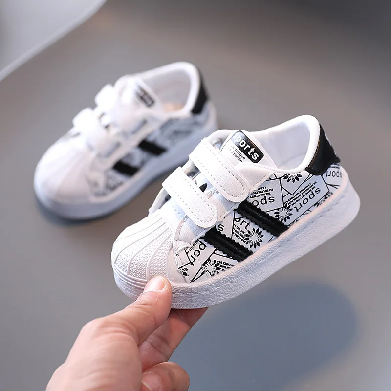 Детская весенняя обувь мягкие детские кроссовки для мальчиков и девочек детей