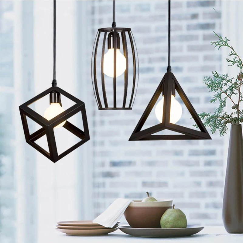 Промышленный подвесной светильник в виде птичьей клетки скандинавском стиле