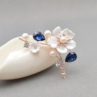 shell and pearl flower brooches for women elegant fashion pin red crystal brooch wedding jewelry high quality