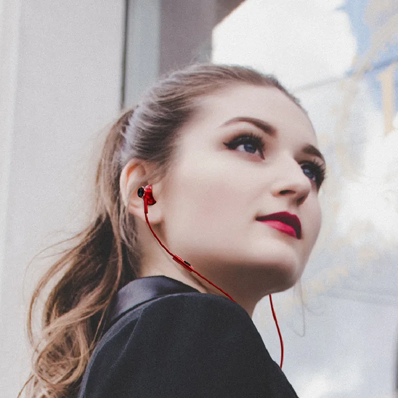 

In-Ear Wired Earphones Heavy Bass Surround sound Type-C Jack With Mic Earpiece Volume Control Stereo Headset