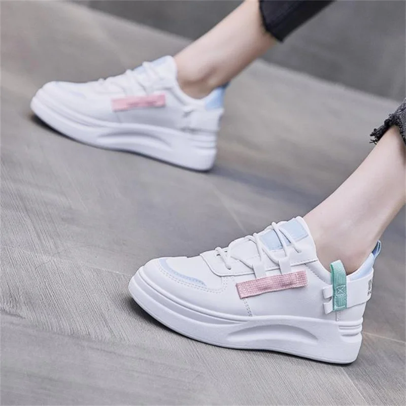 

Autumn Women Shoes 2022 New Velcro White Shoes Female Korean Version All-match Casual Shoes Comfortable Light Platform Sneaker