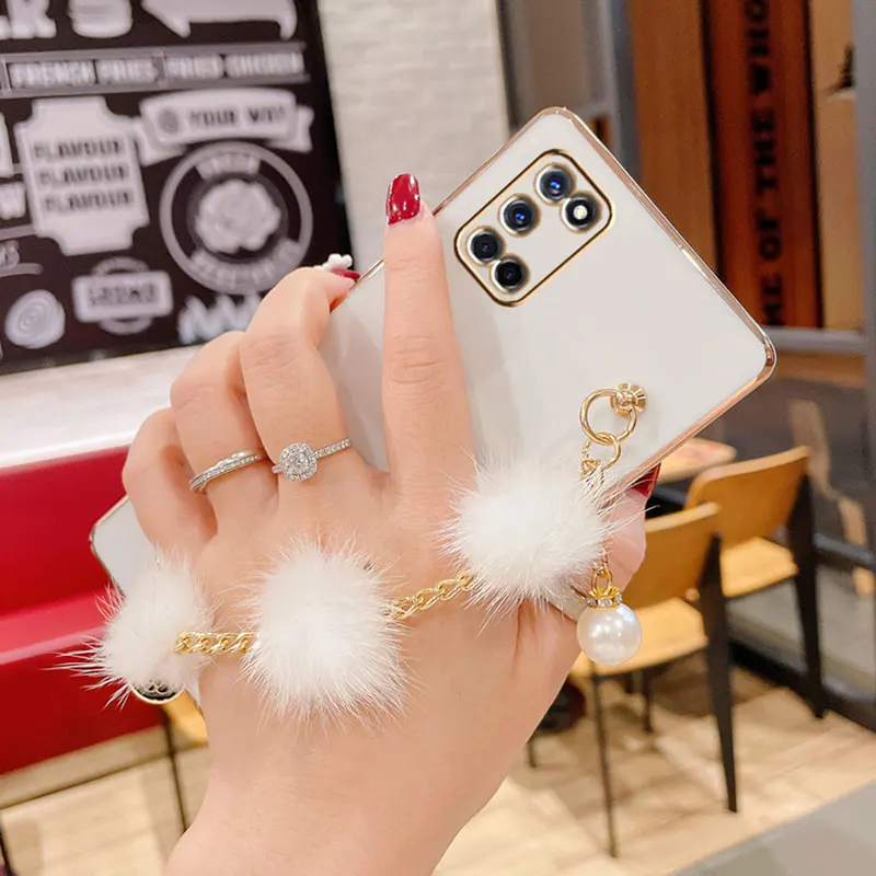

Luxury Bracelet Chain Phone Case For OPPO A52 A72 A92 Cover Soft Strap Fur Ball OPPO A7 AX7 A5S A54 A74 A16 A15 A94 Case Fundas