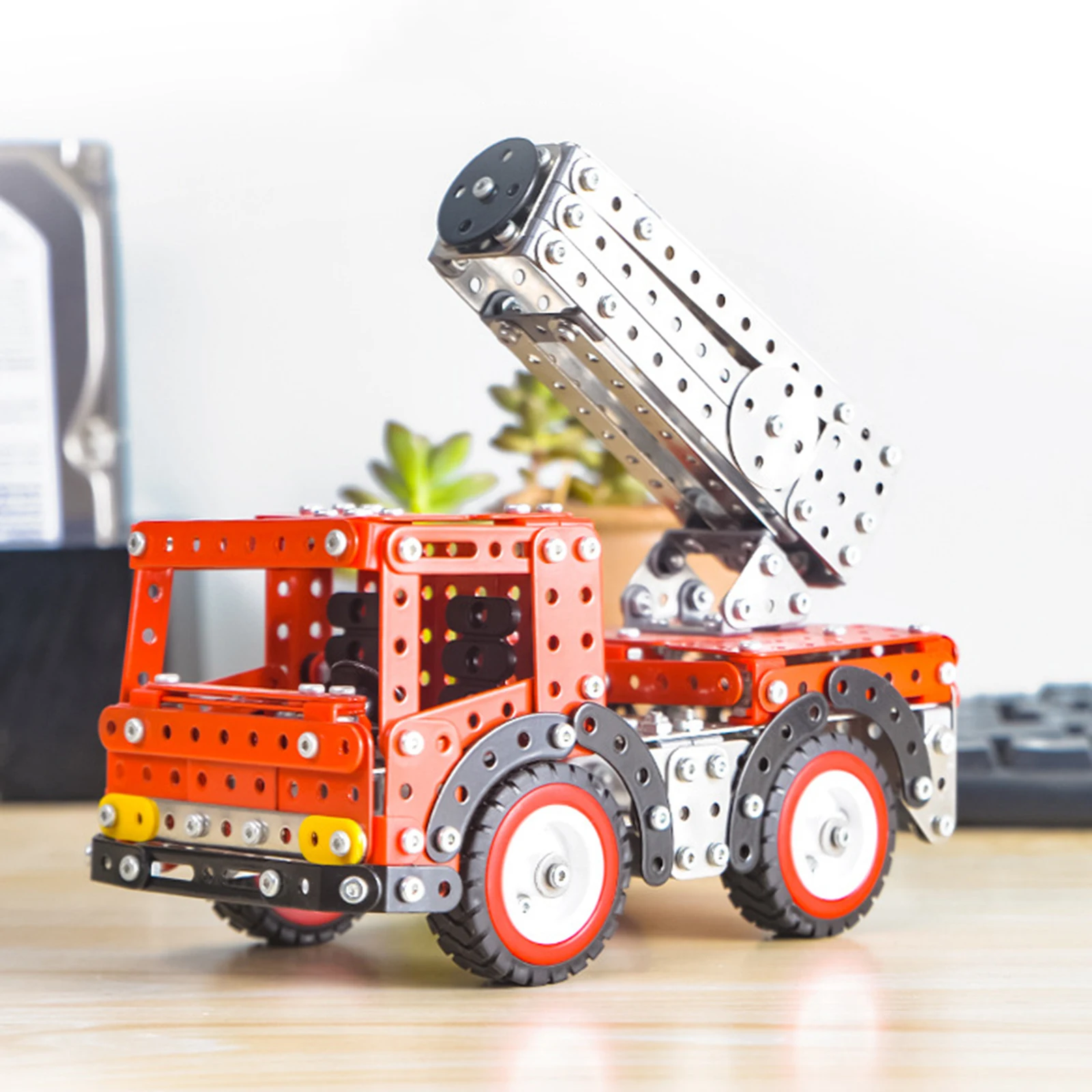 

612Pcs 3D Metal Puzzle Fire Truck Building Model Kit Assembly Jigsaw Toy
