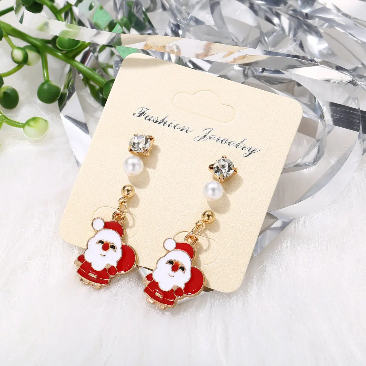 

2021 New Classic Christmas Earrings Ornaments Exquisite Christmas Gifts Santa Claus Earrings Popular Earrings Studs Jewerly