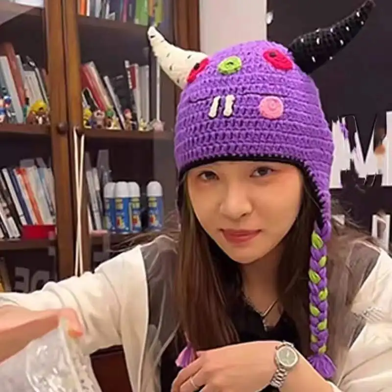 

2022 женская шапка дьявола, шерстяная шапка ручной работы для Хэллоуина, косплея, вечеринки, смешные Смешные головные уборы, теплая зимняя шап...