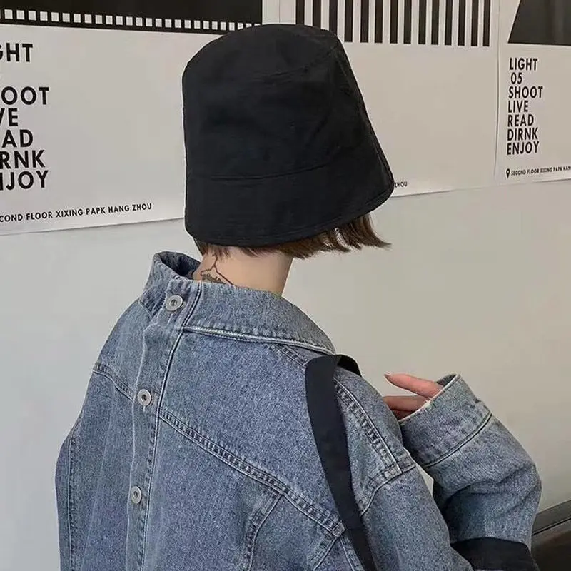 

Simple Black Bucket Hat Ladies Autumn and Winter Monochrome Fisherman Hat Men Retro Basin hat Cover Face Street Hip Hop Hat