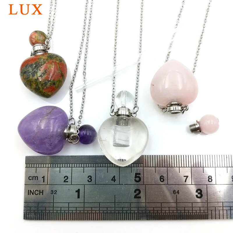 Колье в форме сердца с подвеска виде бутылочки парфюма натуральными