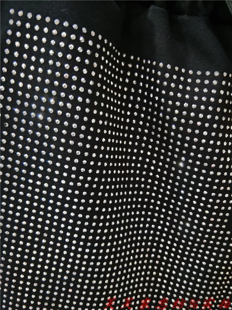 

Plus Size Shorts Women's 2019 New Winter Elastic-Waist 6XL High Temperature Hot Drilling Diamond Wide-Leg Trousers Loose Shorts