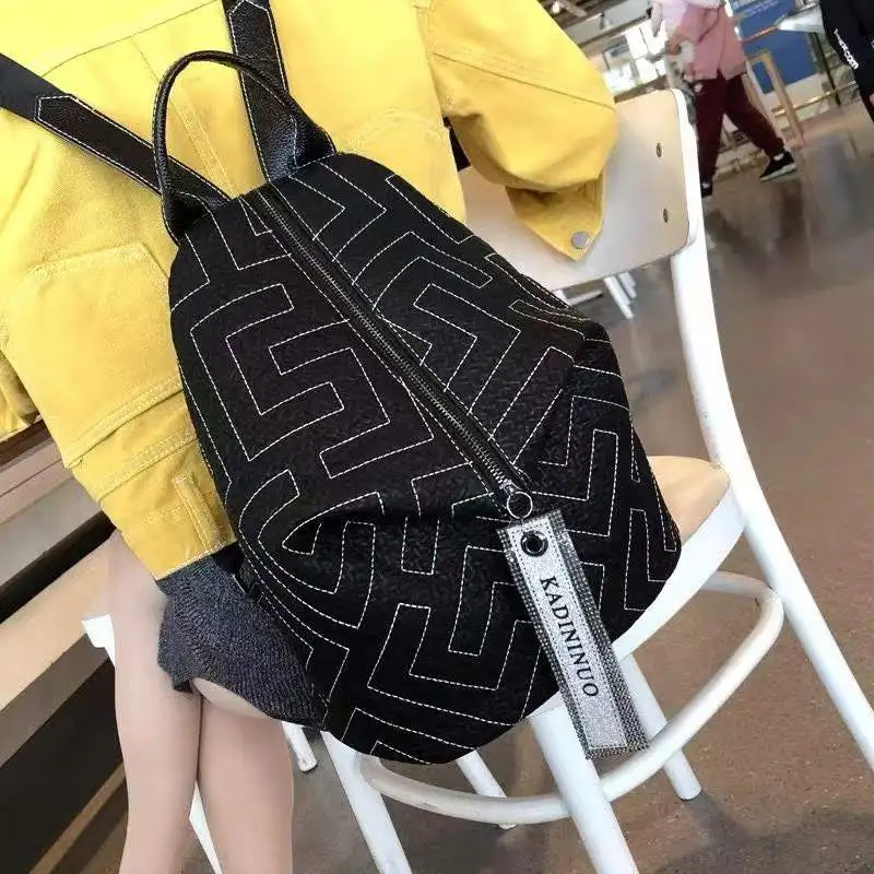 Женский рюкзак для путешествий с персонализацией большой вместимости Dumpling Bag Women Fashion Brand All-match Genuine Leather Backpack on.