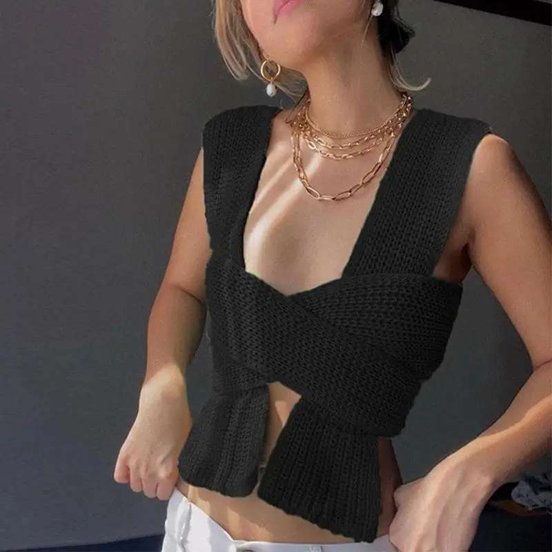 Женский трикотажный укороченный свитер без рукавов Черный Повседневный Белый