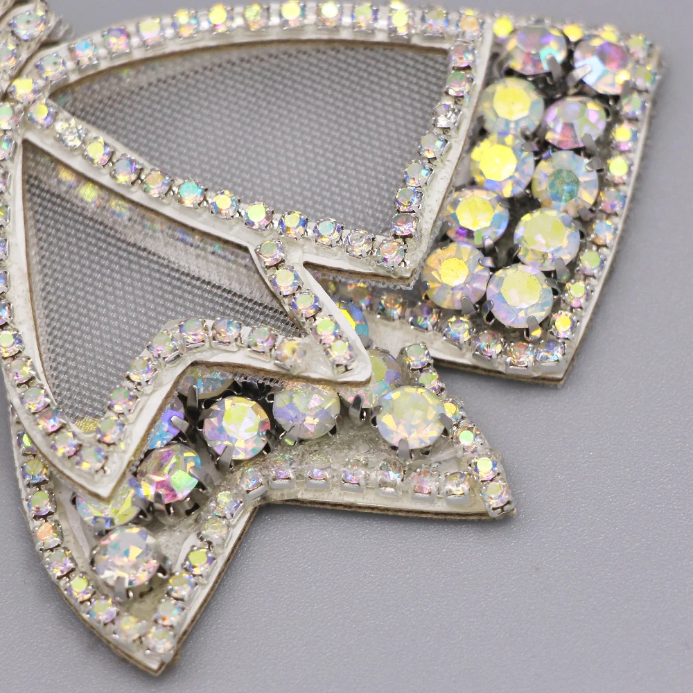 Белые черные стразы с бабочками Аппликации кристаллы AB патчи плоской задней