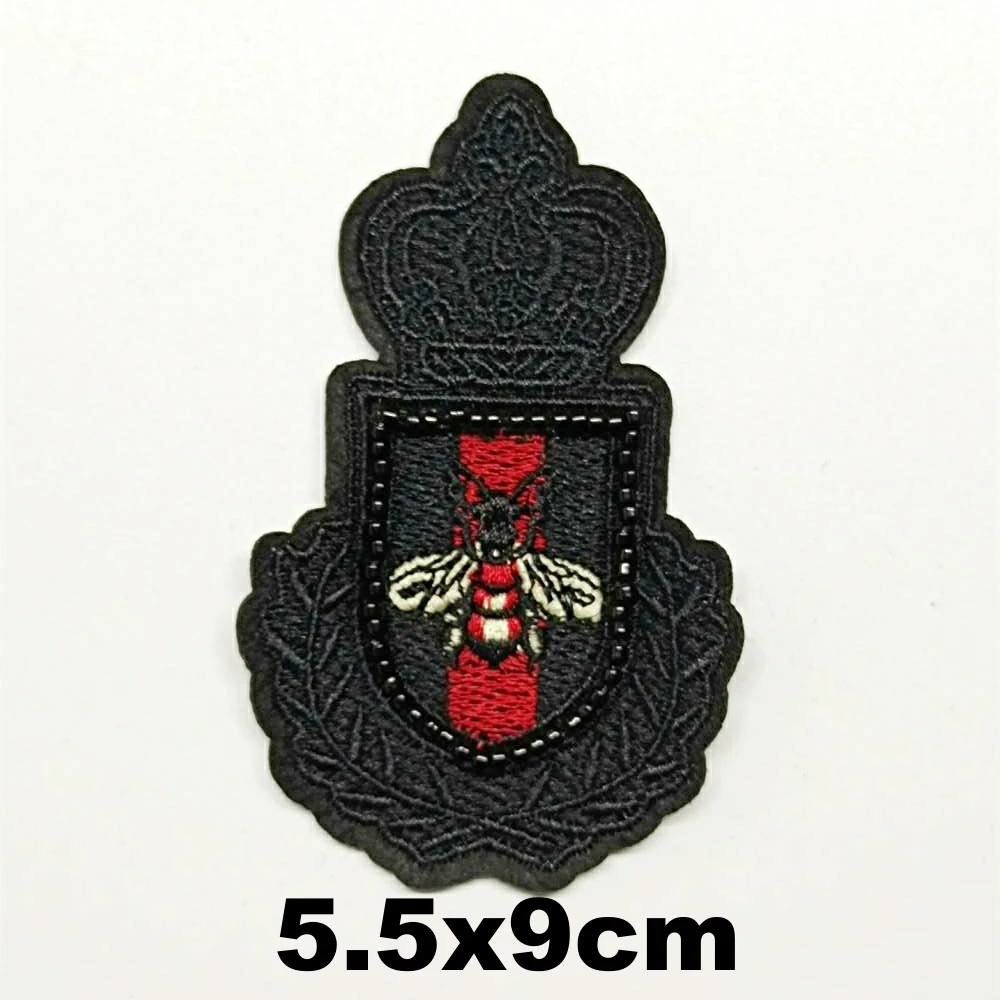 

Apparel embroidery crown bee leaf embroideried patch for clothing AM-3183