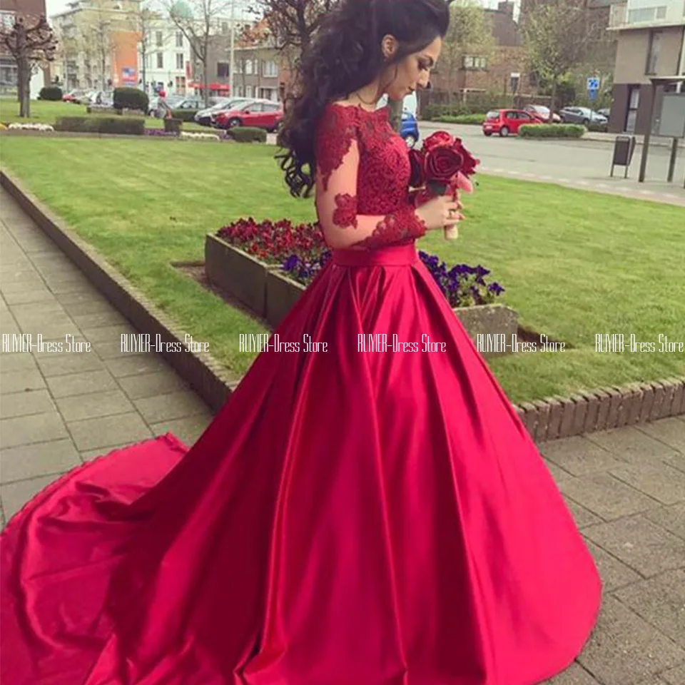 

Red Appliqued Evening Dresses Boat Neck Long Sleeves Formal Party Dress Sweep Train A Line Long Prom Gowns Vestidos De Fiesta