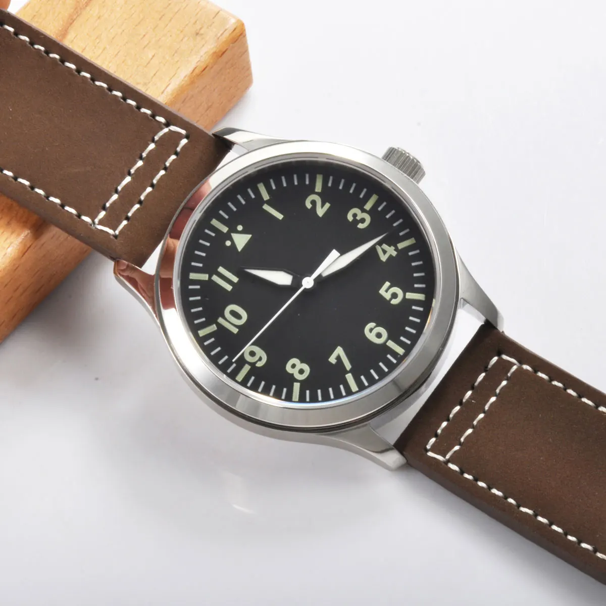 

Мужские часы 42 мм, стерильный циферблат, зеленые суперсветящиеся спортивные мужские часы с кожаным ремешком, автоматические часы Miyota 8215, ме...