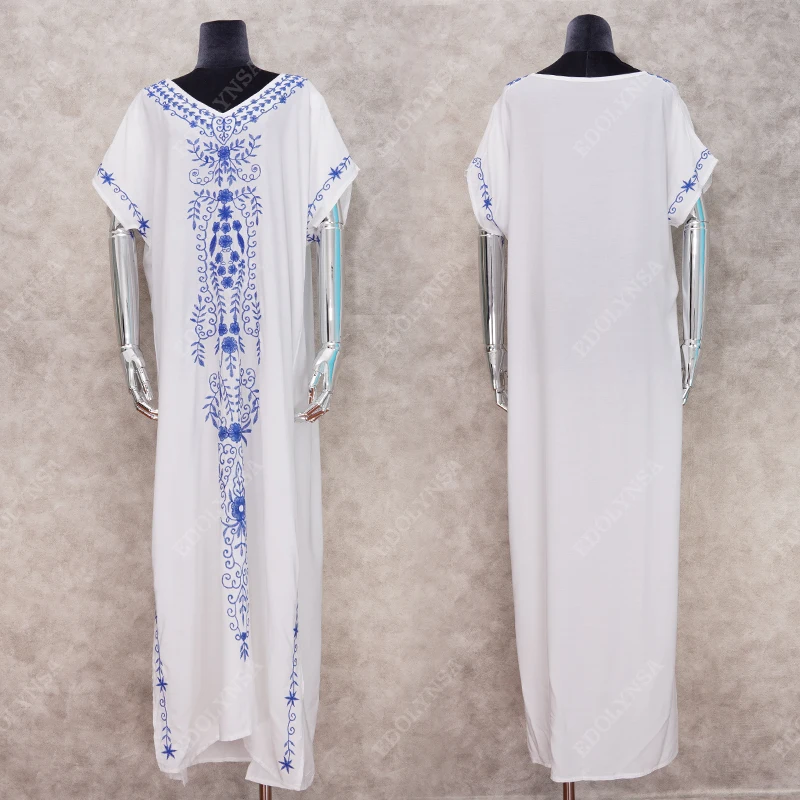 

Embroidery Beach Cover up Saida de Praia Swimsuit Women Bikini cover up Tunics for Beach Pareo Sarong Beachwear #Q790