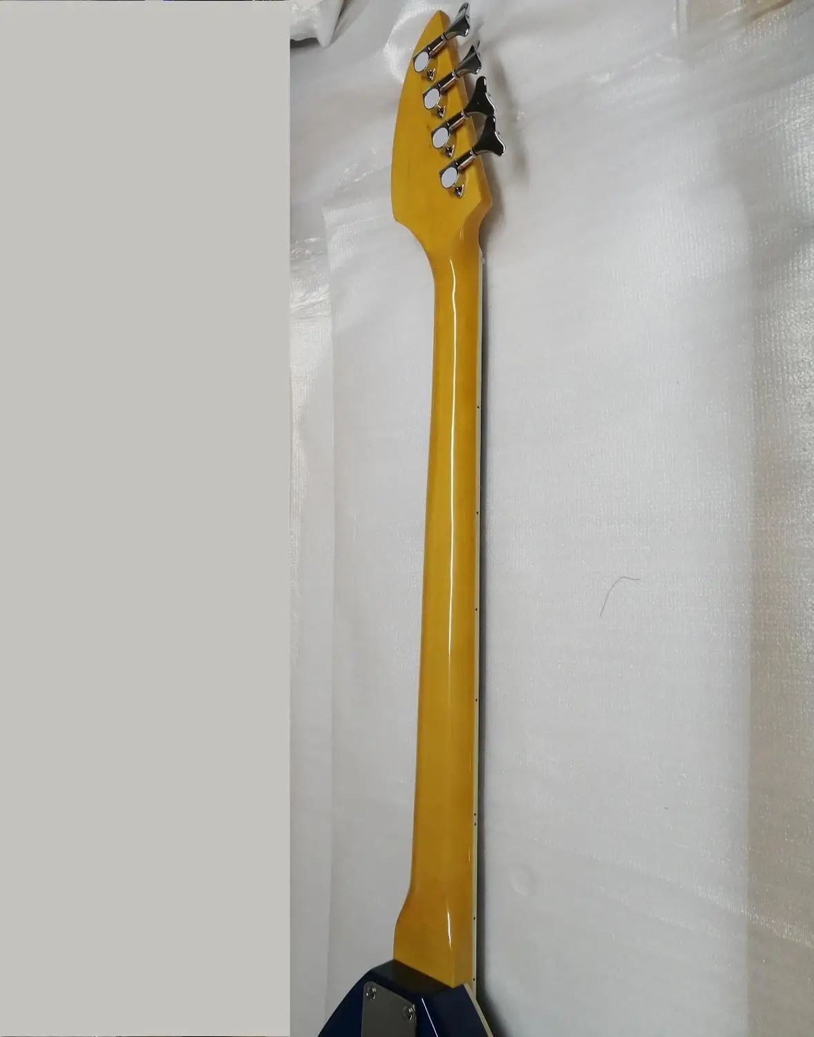 Weifang Rebon 4-струнная КАПЛЕВИДНАЯ электрическая бас-гитара синего цвета | Спорт и