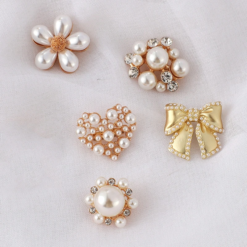 

New Pearl Floral Crystal Brooch Flower Pins for Women Wedding Bridal Corsage Decor Gift Clothes Ornament DIY Craft Supplies