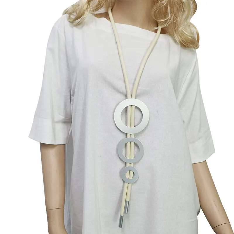 Ожерелье YD &amp YDBZ женское круглое из кожи и резины модный идеальный аксессуар