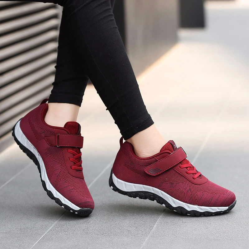 Кроссовки женские легкие Вулканизированная плоская подошва Нескользящие на