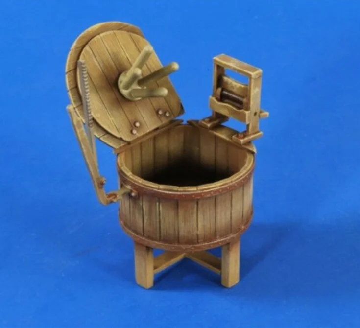 

Модель стиральной машины в масштабе 1:35, не собирается и не окрашена