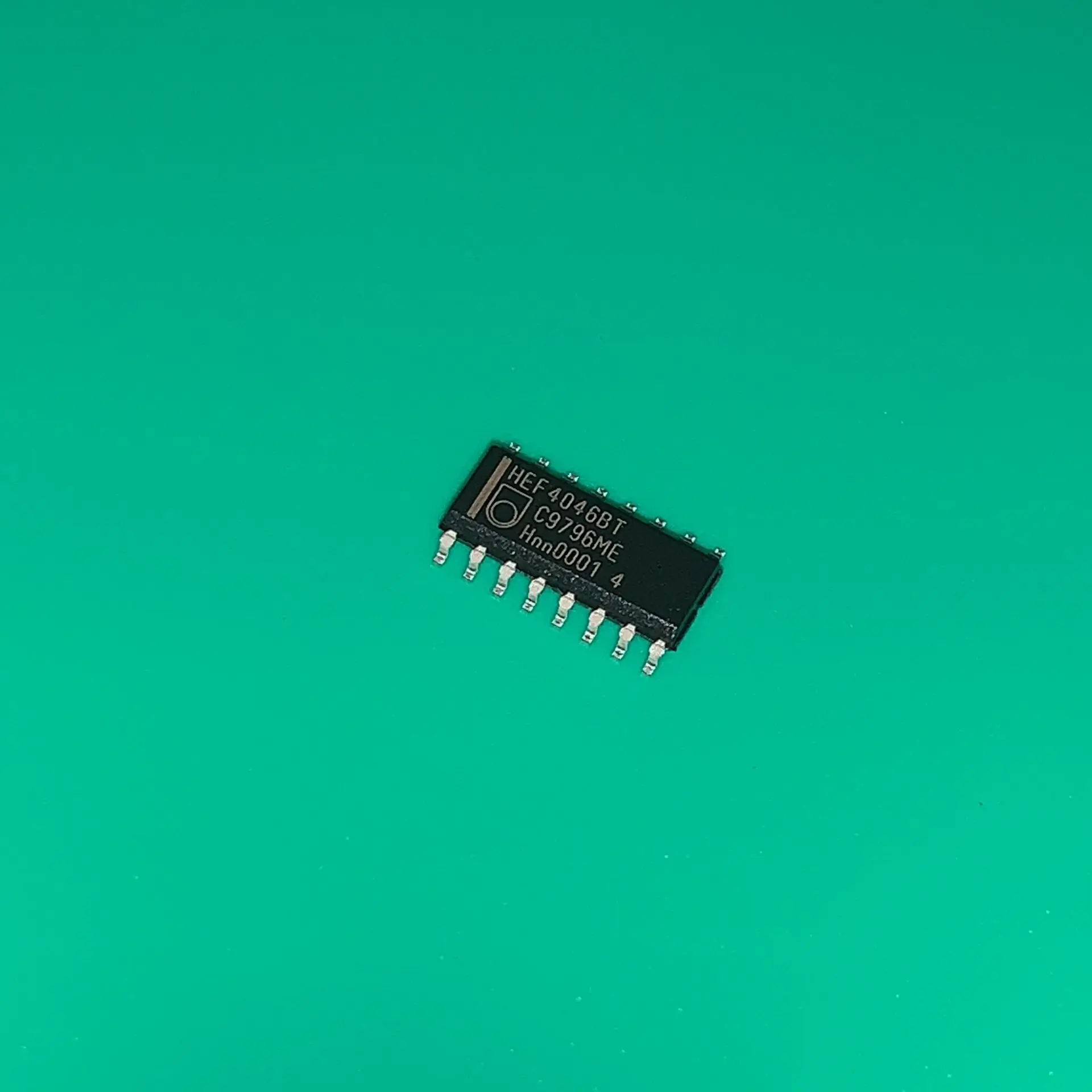 2 шт./лот HEF4046BT SOP16 HEF 4046 BT IC петля фазового замка с VCO 16soic 653 HEF4046 4046BT HEF40468T - купить