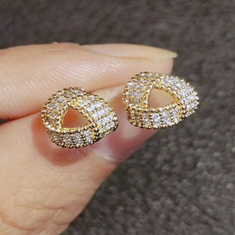 

Korean Gold Geometric Triangle Knot Stud Earring with Rhinestone for Women Fashion Jewelry 2022 New Anti-allergy Accessories