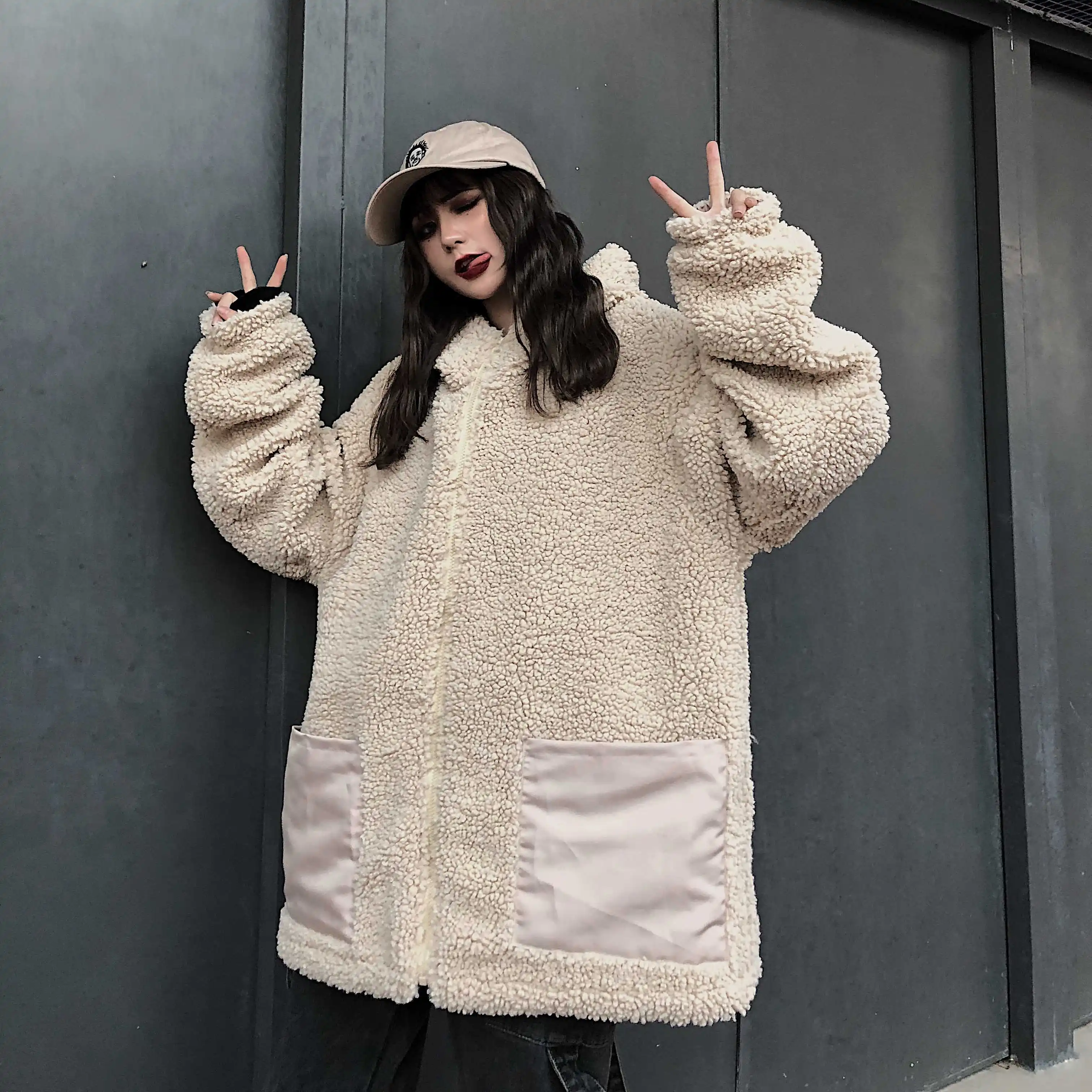 SHENGPALAE Cotton-padded Clothes Woman Winter Ins Loose Both Sides Thick Plus Coat Women Tide 2020 Spring 5D333 |