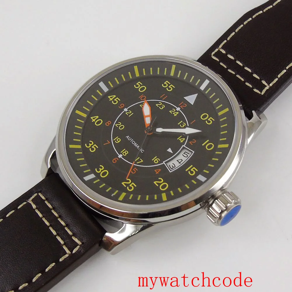 44 мм черный циферблат 24 часа желтые отметки окно даты автоматическое движение