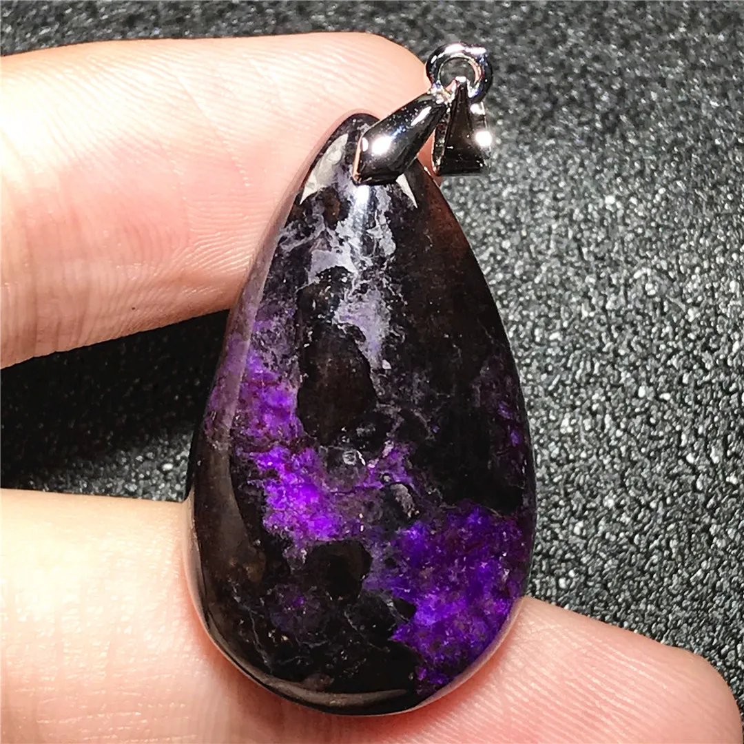 Женский кулон из серебра 30 х18х6 мм с натуральными искусственными камнями |