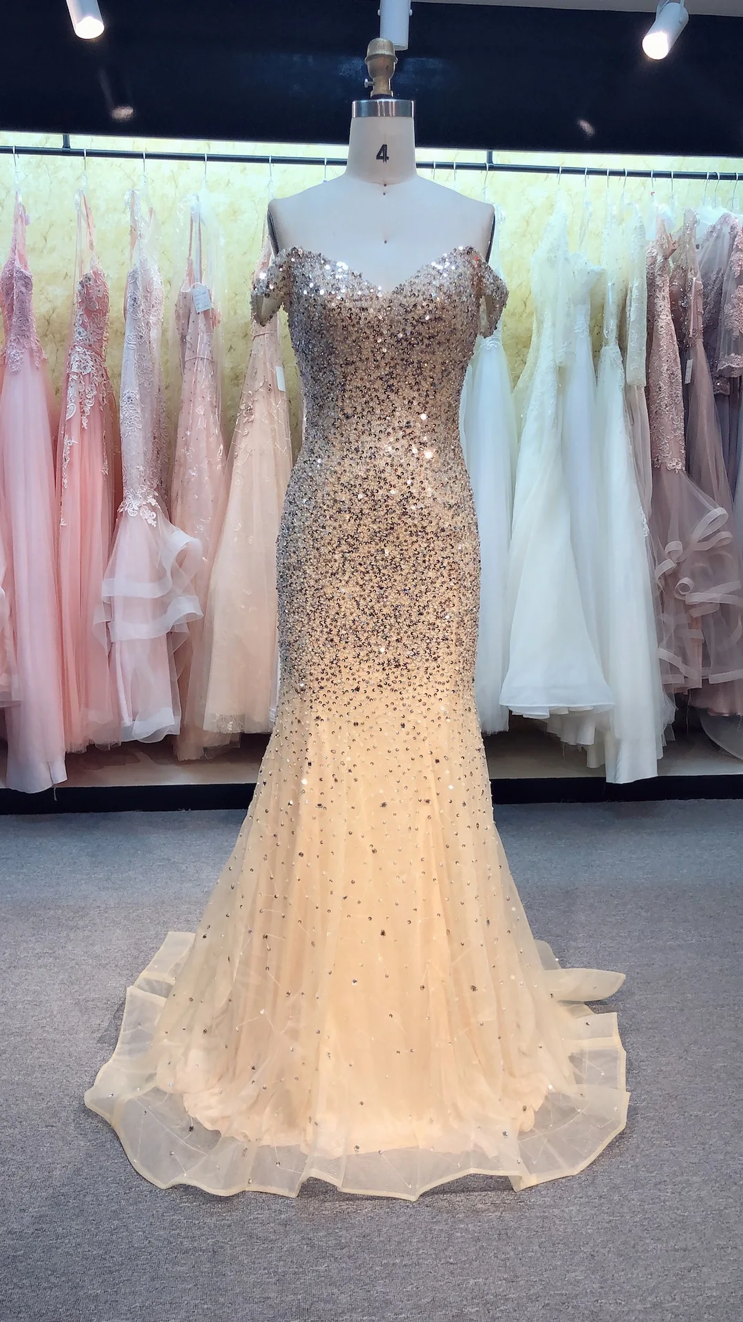 

Женское вечернее платье-русалка, элегантное бальное платье цвета шампанского с блестками, с открытыми плечами, для торжества, выпускного ве...