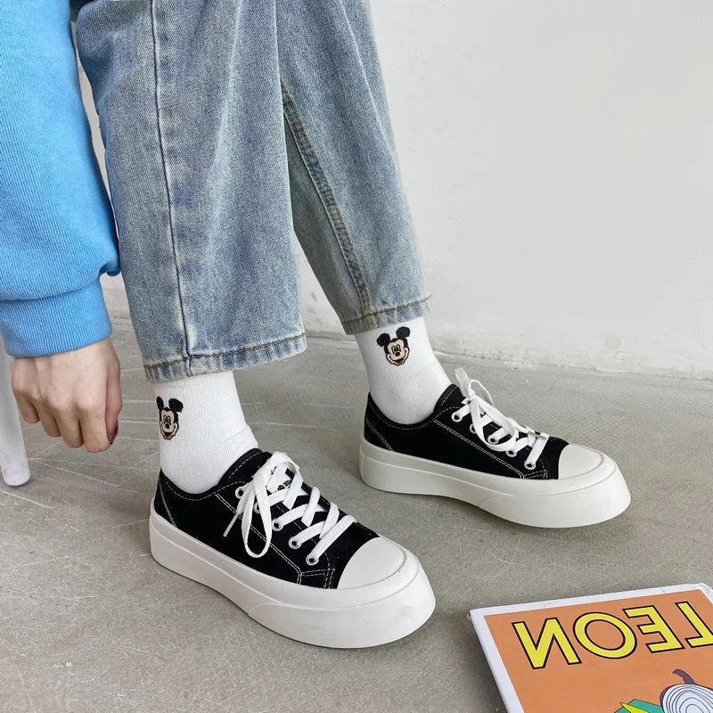 

Retro Simple Ladies Canvas Shoes Spring And Autumn Fashion Single Shoes Wild College Style Casual Thick Bottom Solid Color Lace.