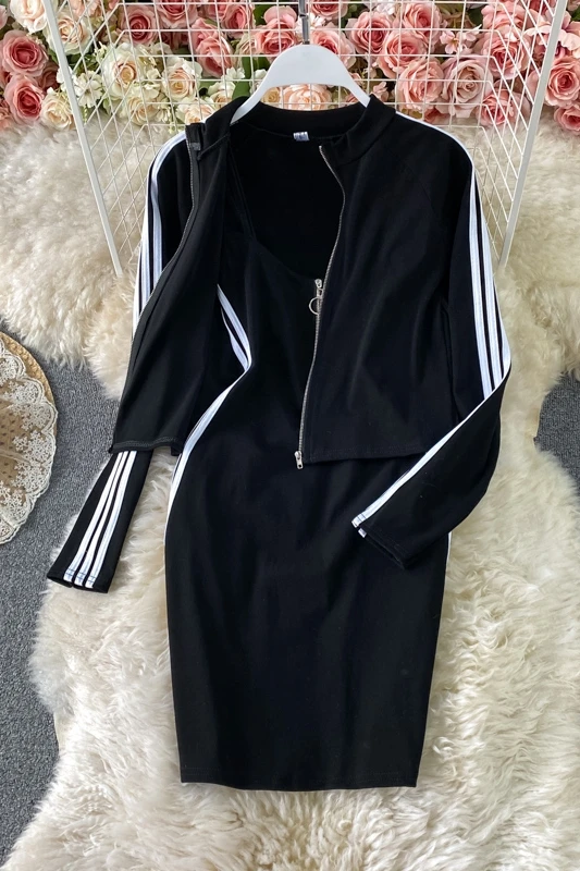 

Casual sports suit skirt spring western style age-reducing temperament goddess Fan Zhijie fashion two-piece early spring outfit